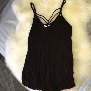 Black loose tank top